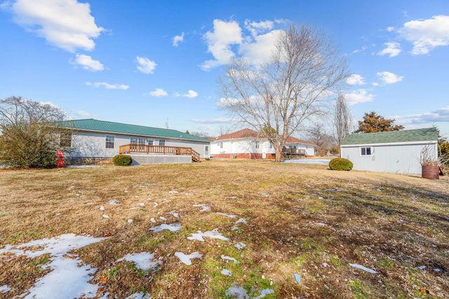 106 S Elm Street, Blue Eye, MO 65611