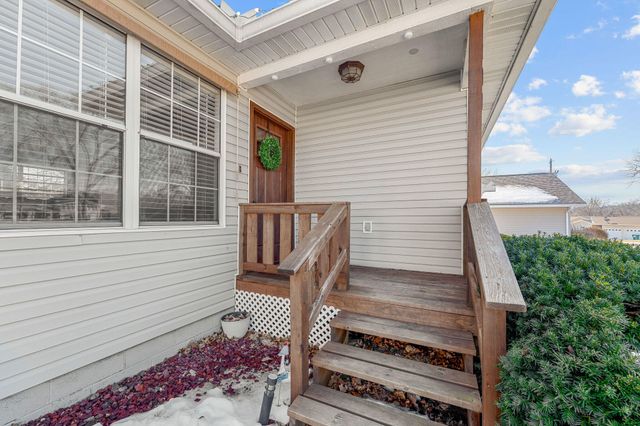 106 S Elm Street, Blue Eye, MO 65611