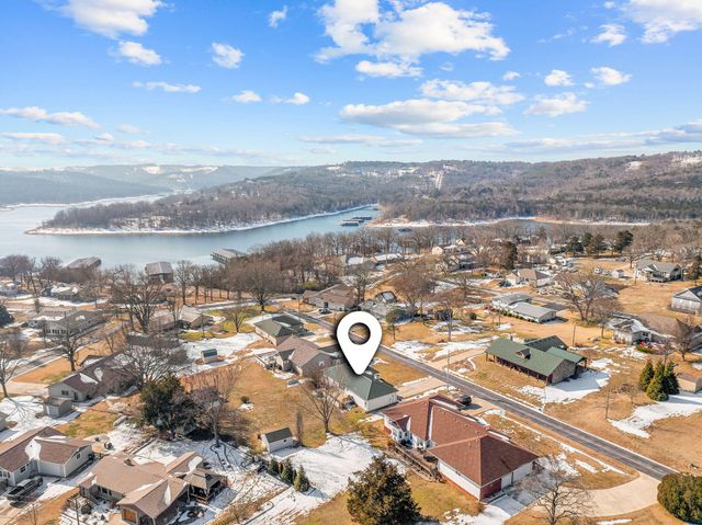 106 S Elm Street, Blue Eye, MO 65611