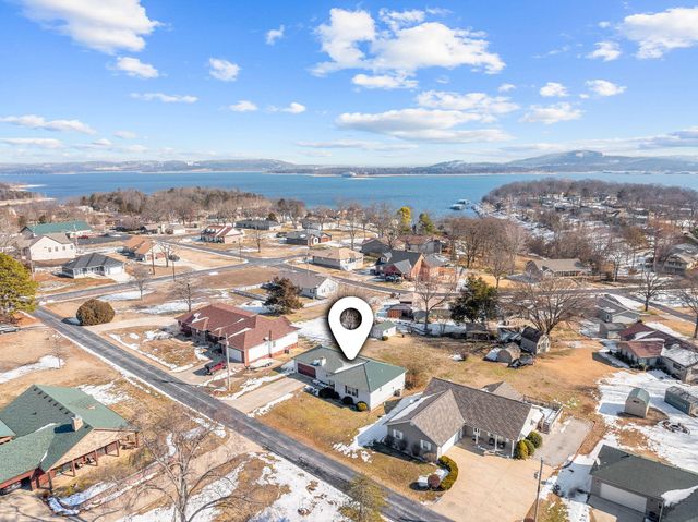 106 S Elm Street, Blue Eye, MO 65611