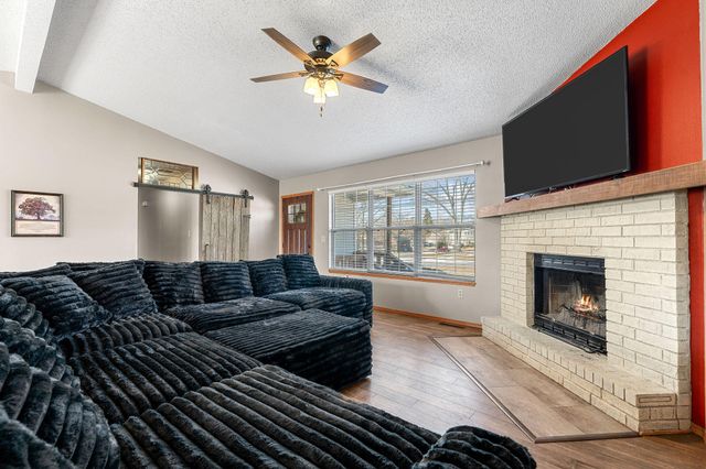 106 S Elm Street, Blue Eye, MO 65611