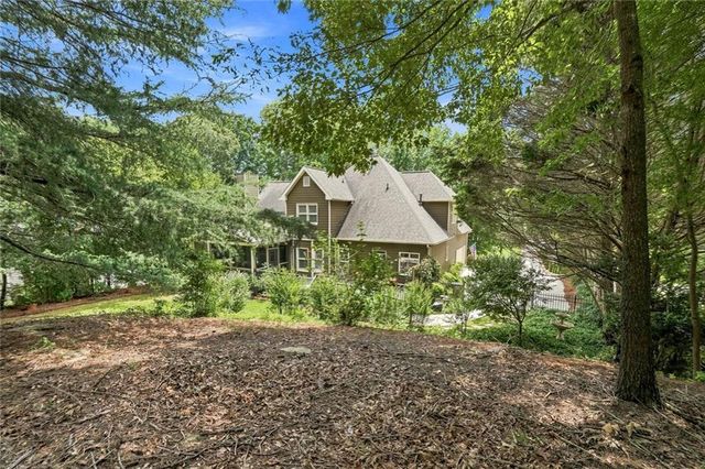 2045 Southers Circle, Suwanee, GA 30024