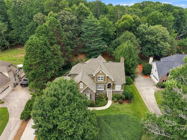 2045 Southers Circle, Suwanee, GA 30024