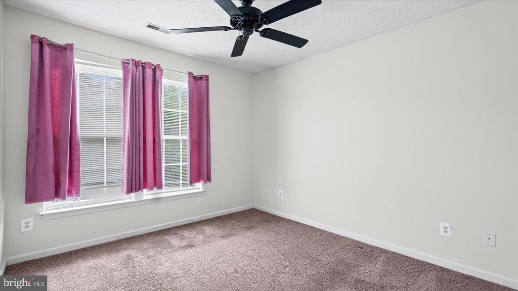 Image 26 of property listing at 128 KING JAMES CIR, Edgewood, MD 21040