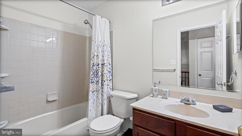 Image 30 of property listing at 128 KING JAMES CIR, Edgewood, MD 21040