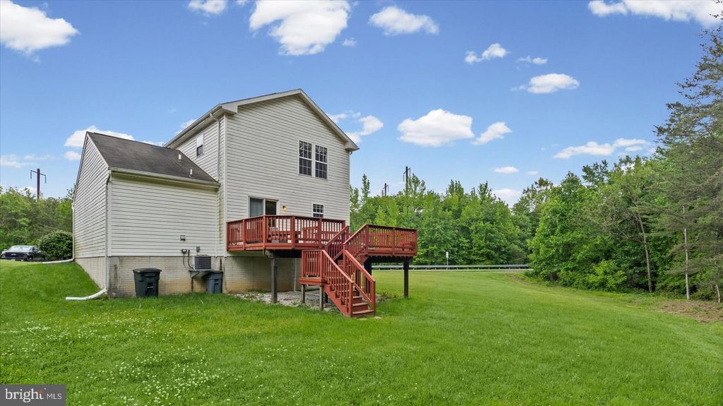 Image 43 of property listing at 128 KING JAMES CIR, Edgewood, MD 21040