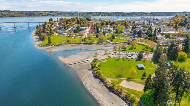 1203 Pacific Avenue, Bremerton, WA 98337