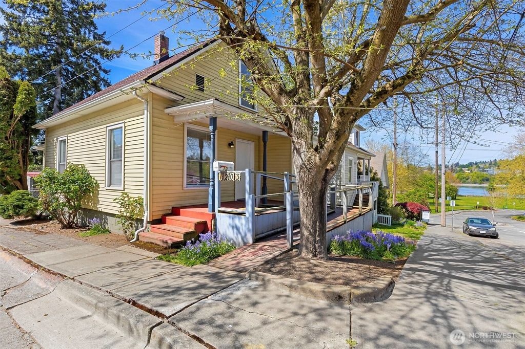 1203 Pacific Avenue, Bremerton, WA 98337