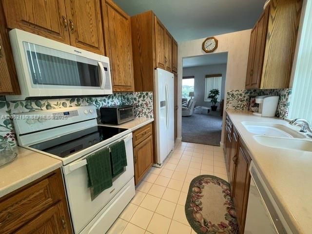 1020 Bear Island Drive, West Palm Beach, FL 33409