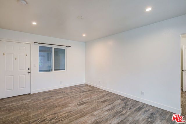 4309 W Adams Boulevard 11, Los Angeles, CA 90018