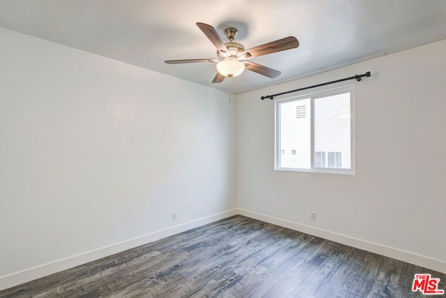 4309 W Adams Boulevard 11, Los Angeles, CA 90018