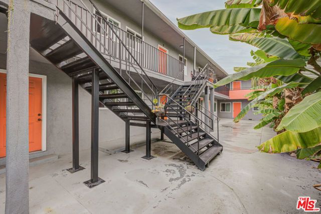 4309 W Adams Boulevard 11, Los Angeles, CA 90018