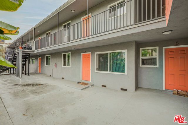 4309 W Adams Boulevard 11, Los Angeles, CA 90018