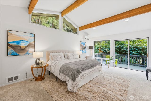 7575 NE New Brooklyn Road, Bainbridge Island, WA 98110