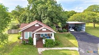 437 E 7th Street, Yorktown, TX 78164