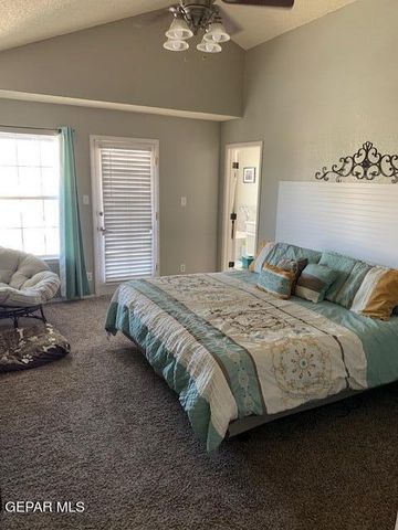 7401 PLAZA TAURINA Drive, El Paso, TX 79912