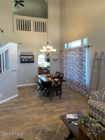 7401 PLAZA TAURINA Drive, El Paso, TX 79912