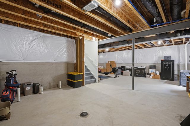 9086 Willow Way, Lima Twp, MI 48130