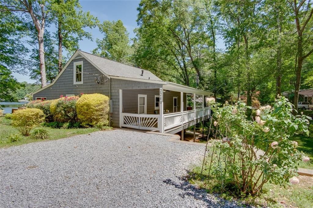 2240 E LAKE NE Drive, Conyers, GA 30012