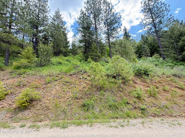 NKA S Mystery Trl, Post Falls, ID 83854