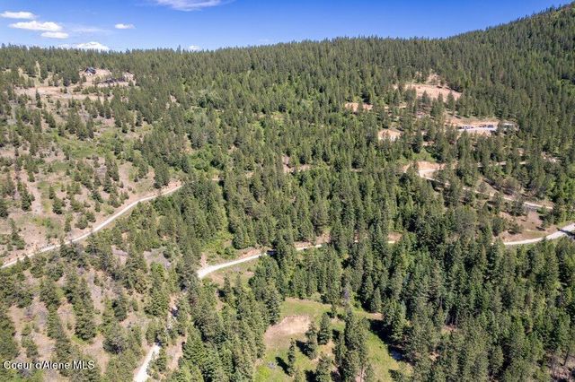 NKA S Mystery Trl, Post Falls, ID 83854