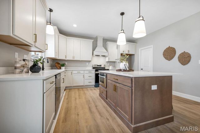 109 Timber Wind Drive, Wentzville, MO 63385