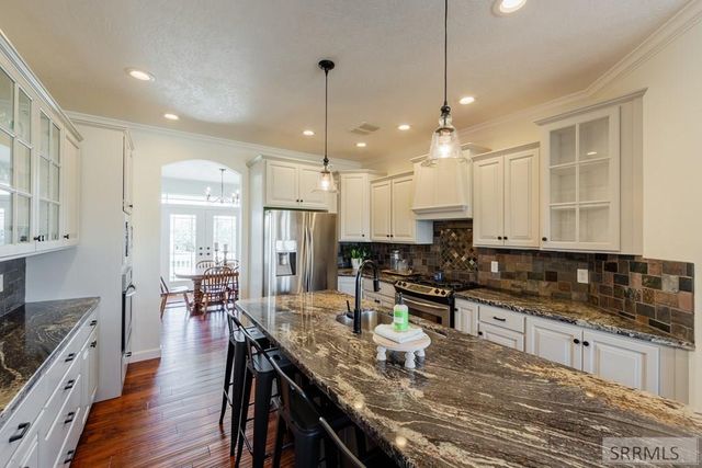 1241 E Lazy Lane, Idaho Falls, ID 83404