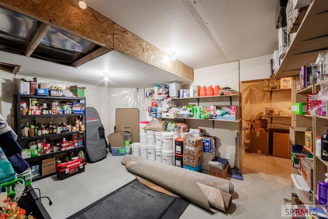 1241 E Lazy Lane, Idaho Falls, ID 83404