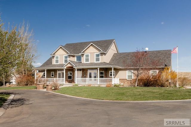 1241 E Lazy Lane, Idaho Falls, ID 83404