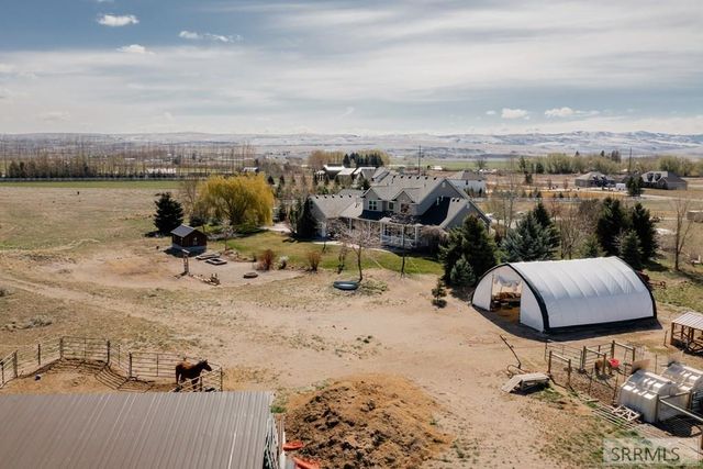 1241 E Lazy Lane, Idaho Falls, ID 83404