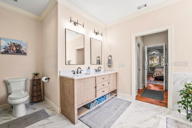 19 Laughing Gull Dr, Beaufort, SC 29907