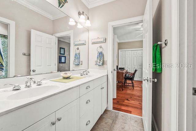 19 Laughing Gull Dr, Beaufort, SC 29907