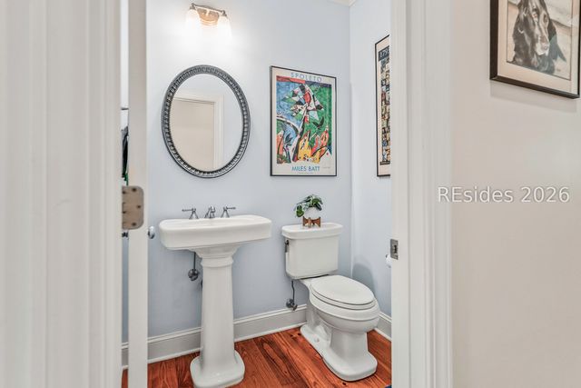 19 Laughing Gull Dr, Beaufort, SC 29907