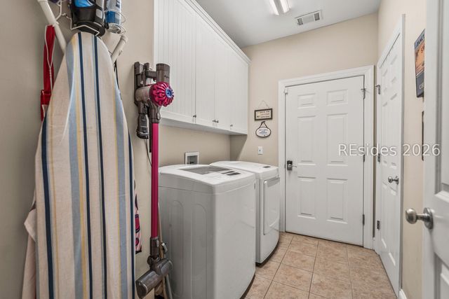 19 Laughing Gull Dr, Beaufort, SC 29907