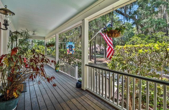 19 Laughing Gull Dr, Beaufort, SC 29907