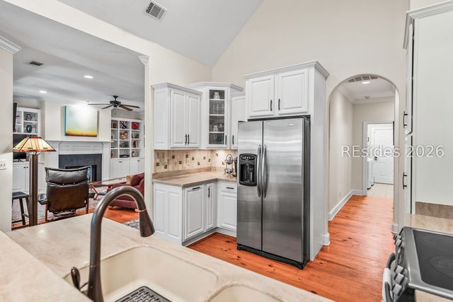 19 Laughing Gull Dr, Beaufort, SC 29907