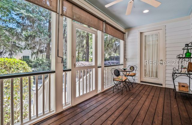 19 Laughing Gull Dr, Beaufort, SC 29907