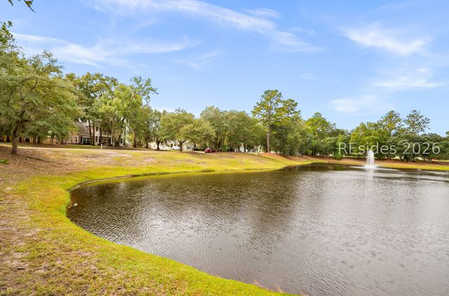 19 Laughing Gull Dr, Beaufort, SC 29907