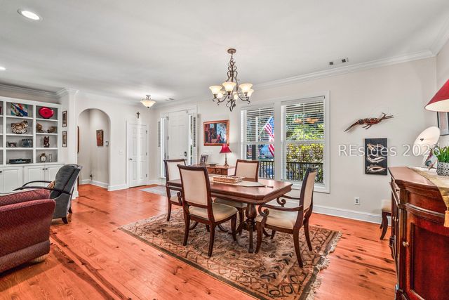 19 Laughing Gull Dr, Beaufort, SC 29907