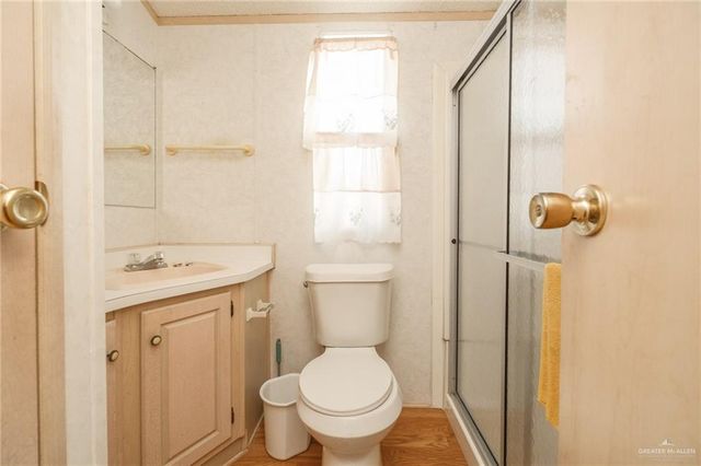 215 S Valley View Road 115, Donna, TX 78537