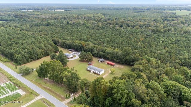 3857 Kings Crossroads Road, Greenville, NC 27834