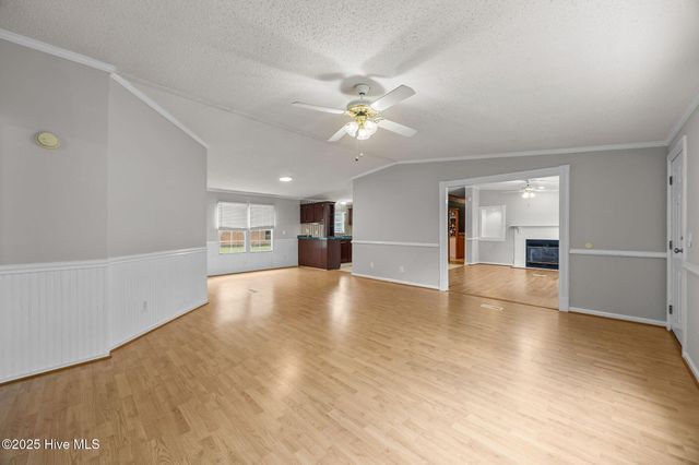3857 Kings Crossroads Road, Greenville, NC 27834