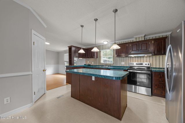 3857 Kings Crossroads Road, Greenville, NC 27834
