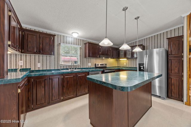 3857 Kings Crossroads Road, Greenville, NC 27834