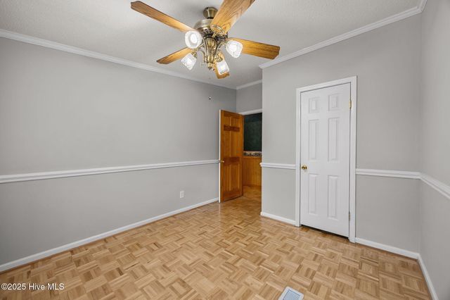 3857 Kings Crossroads Road, Greenville, NC 27834