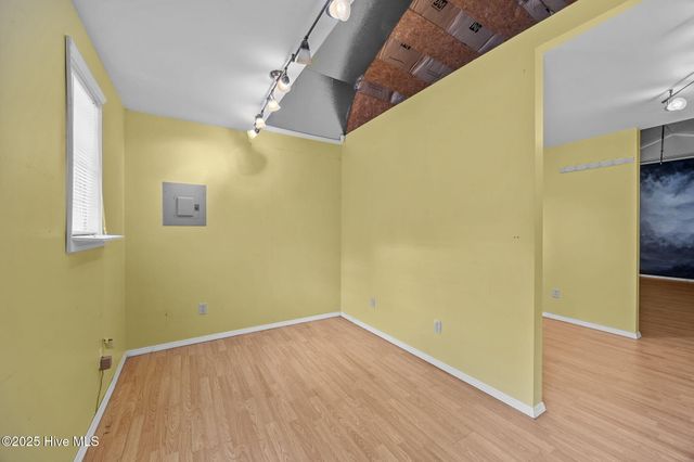 3857 Kings Crossroads Road, Greenville, NC 27834