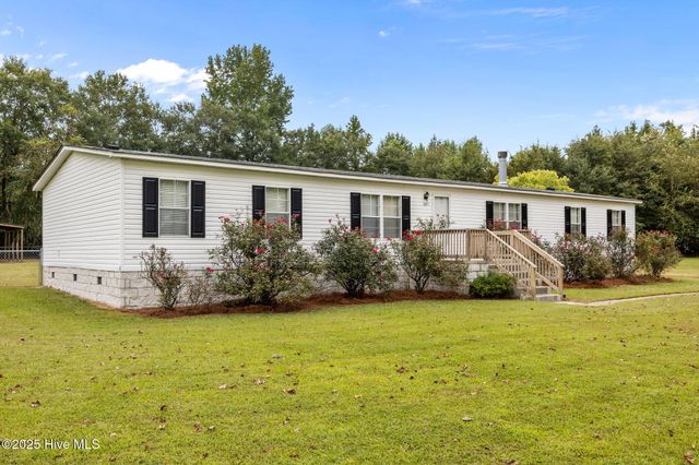 3857 Kings Crossroads Road, Greenville, NC 27834