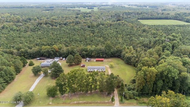 3857 Kings Crossroads Road, Greenville, NC 27834