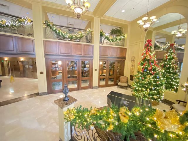 3525 Sage Road 318, Houston, TX 77056