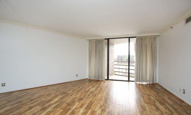 3525 Sage Road 318, Houston, TX 77056